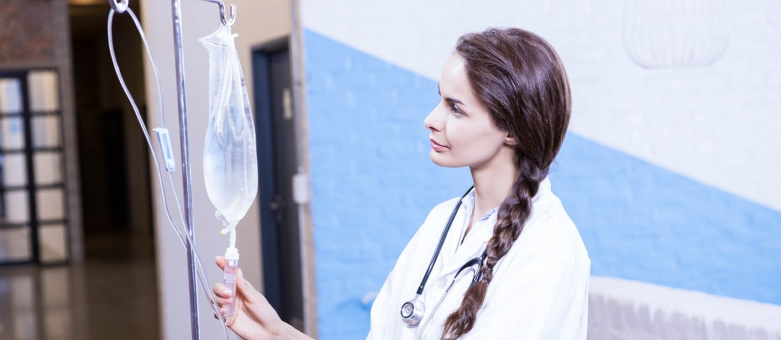 IV-терапия в эстетической медицине: красота изнутри